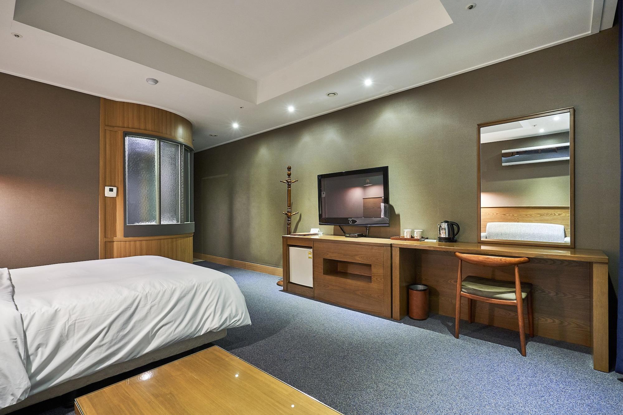 The Koryo Hotel Bucheon Exteriör bild